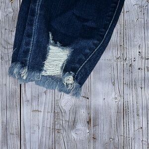Kancan High Rise Dark Skinny Jean Ripped Hem Size 31